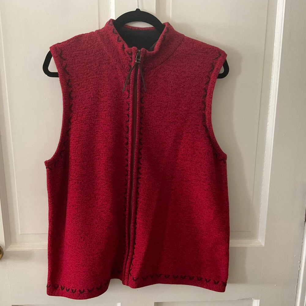 📌 Christopher & Banks Sweater Vest 📌